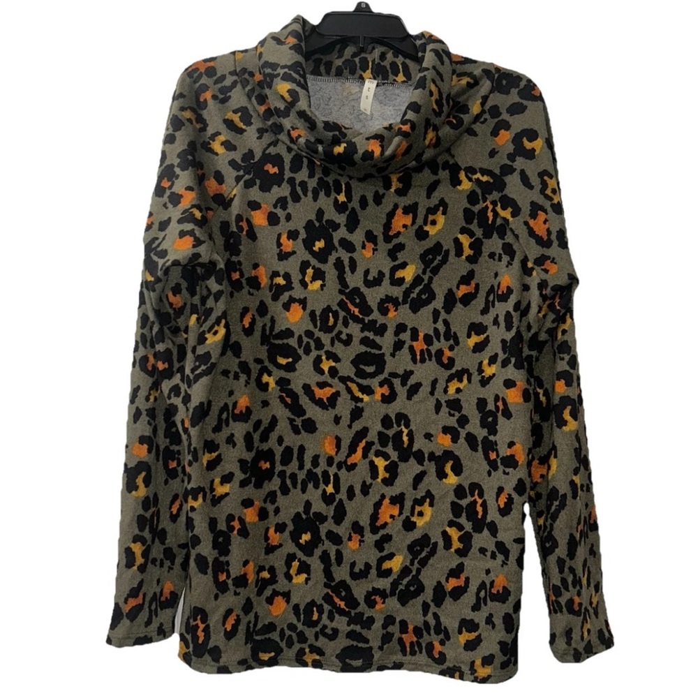 MTS Leopard Print Cowl Neck Sweater Women’s Medium